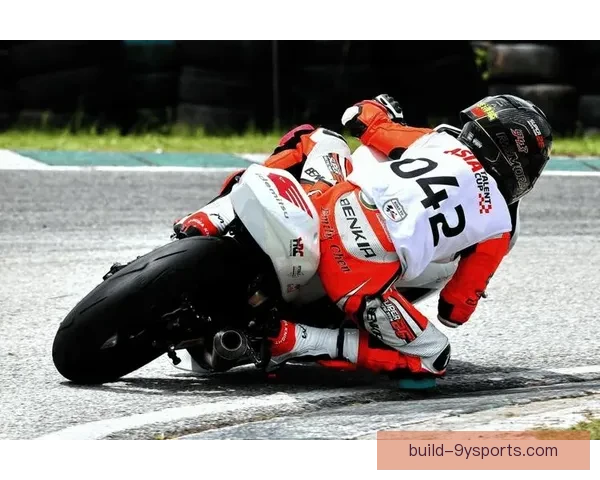 MotoGP新赛季风云再起顶级车手争夺年度总冠军悬念升级两强对决