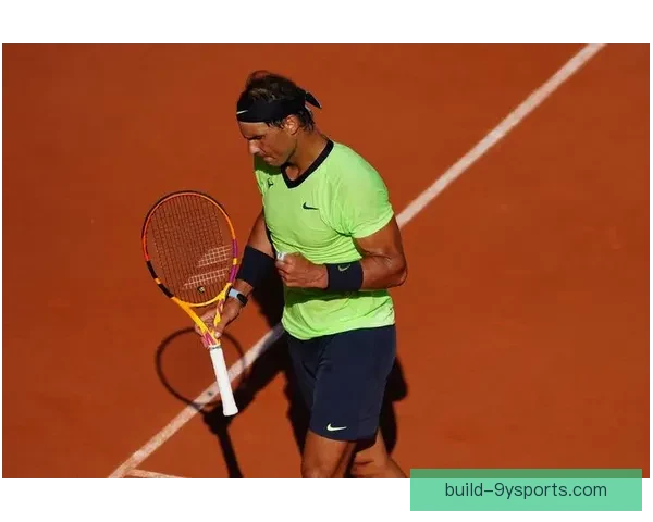 全球网球赛事焦点:纳达尔重返赛场刷新历史纪录,未来展望引发热议 全球网球赛事焦点:纳达尔重返赛场刷新历史纪录,未来展望引发热议