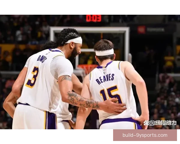 NBA最新战况：詹姆斯带领湖人逆转获胜，勇士队遭遇连败困境