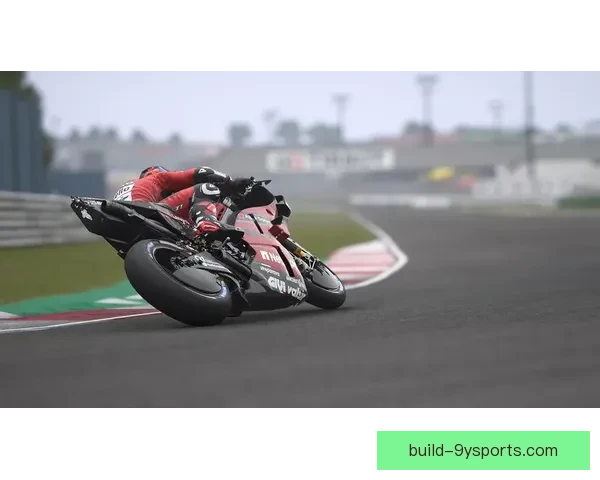 摩托GP赛季新挑战：顶级车手巅峰对决，速度与技术的极限较量