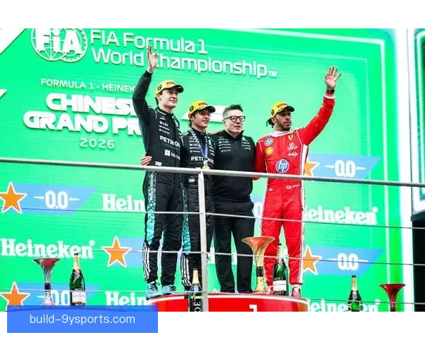 F1赛场风云再起车队策略升级新星崛起冠军争夺进入白热化阶段